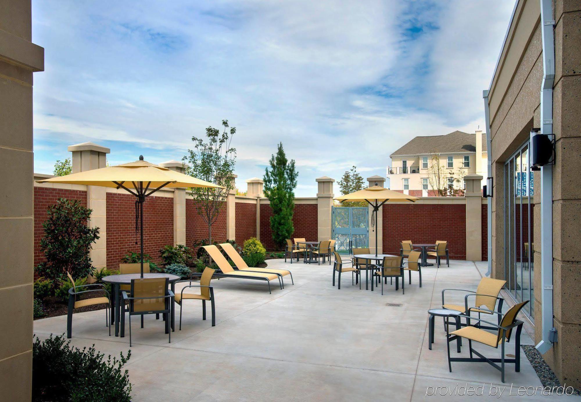 Courtyard By Marriott Philadelphia Lansdale Hotel Exterior photo